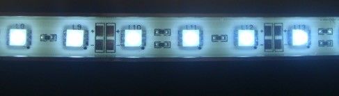 ไฟ LED 12V 5M 5050 RGB 300 ไฟเบอร์อลูมิเนียมสีขาวอลูมิเนียม RGB LED Strip
